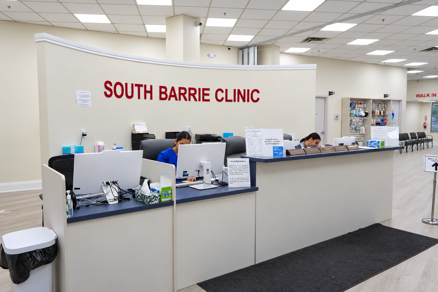 South Barrie Clinic reception desk and waiting area